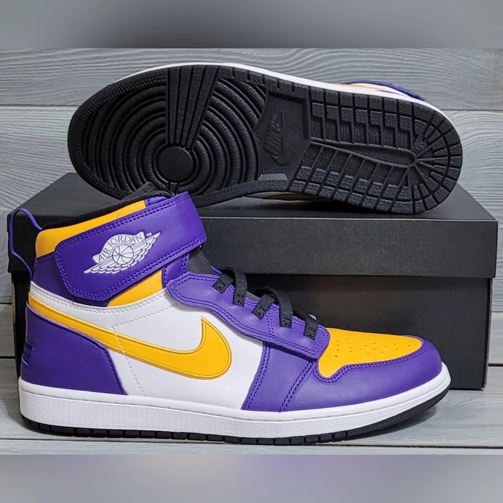 Jordan 1 High FlyEase - Size M 10.5 - Dark Concord/White/Black/Taxi π π π π - Picture 8 of 14